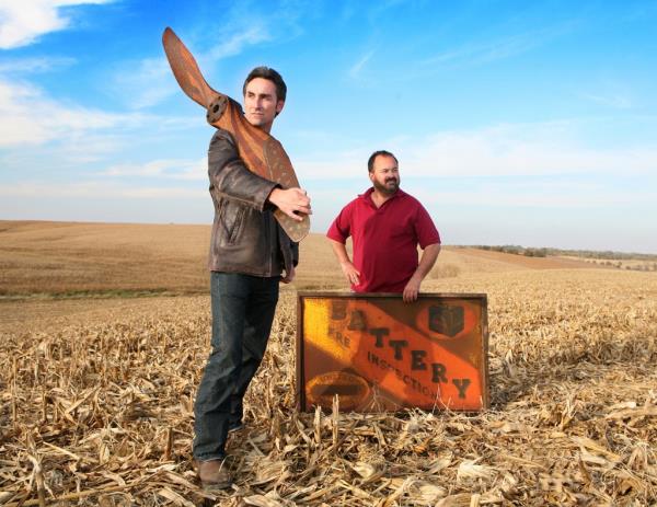 Mike Wolfe and Frank Fritz on "American Pickers."
